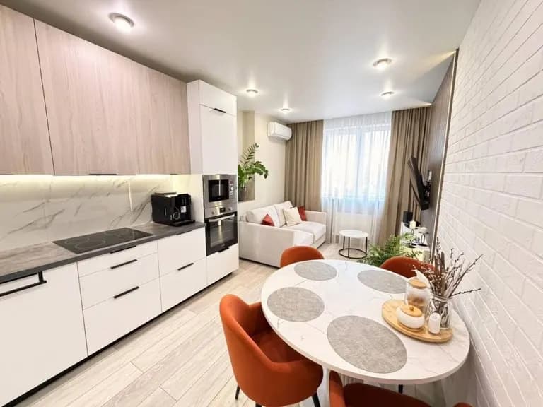 Продается 3-комн. квартира, 58.6 м²