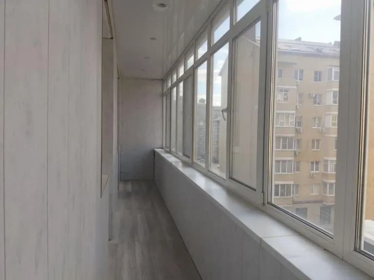 Продается 2-комн. квартира, 63 м² — фото 3