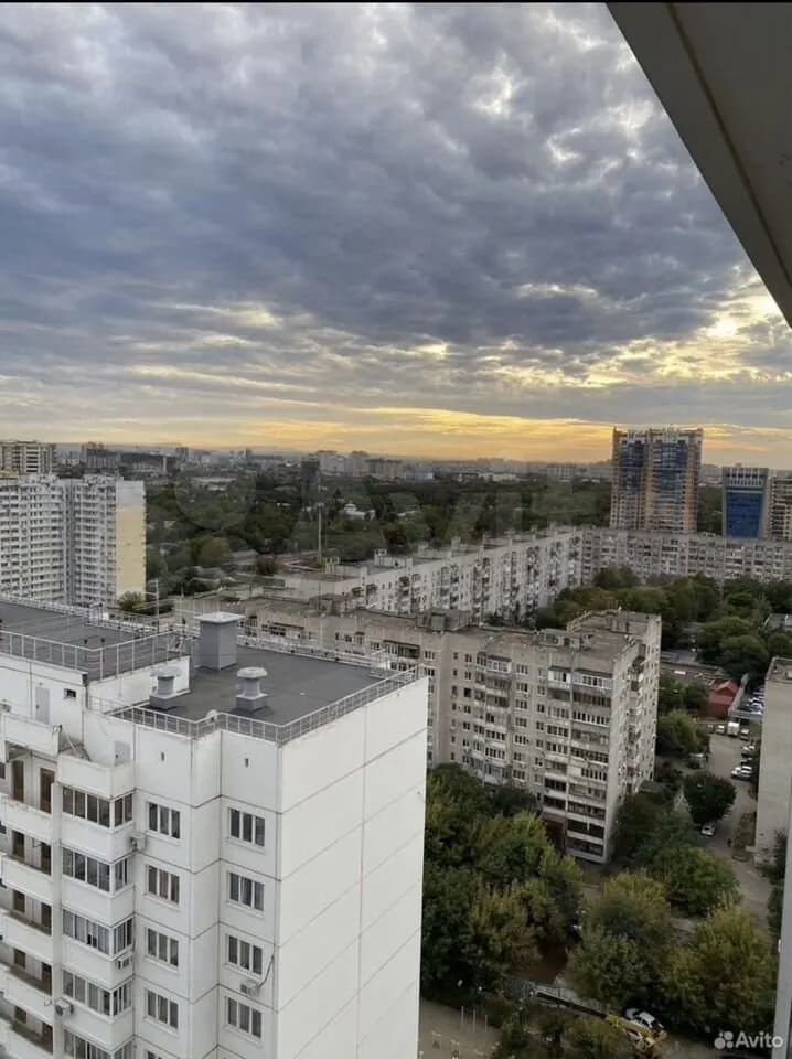 Продается 1-комн. квартира, 43 м²