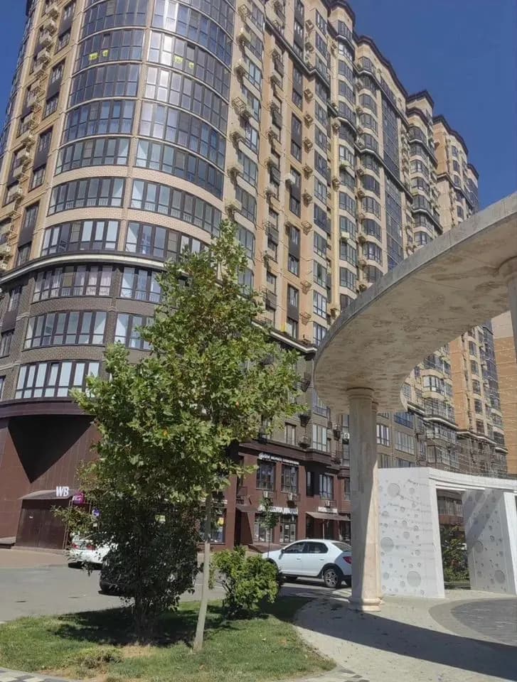 Продается 1-комн. квартира, 49.8 м² — фото 3