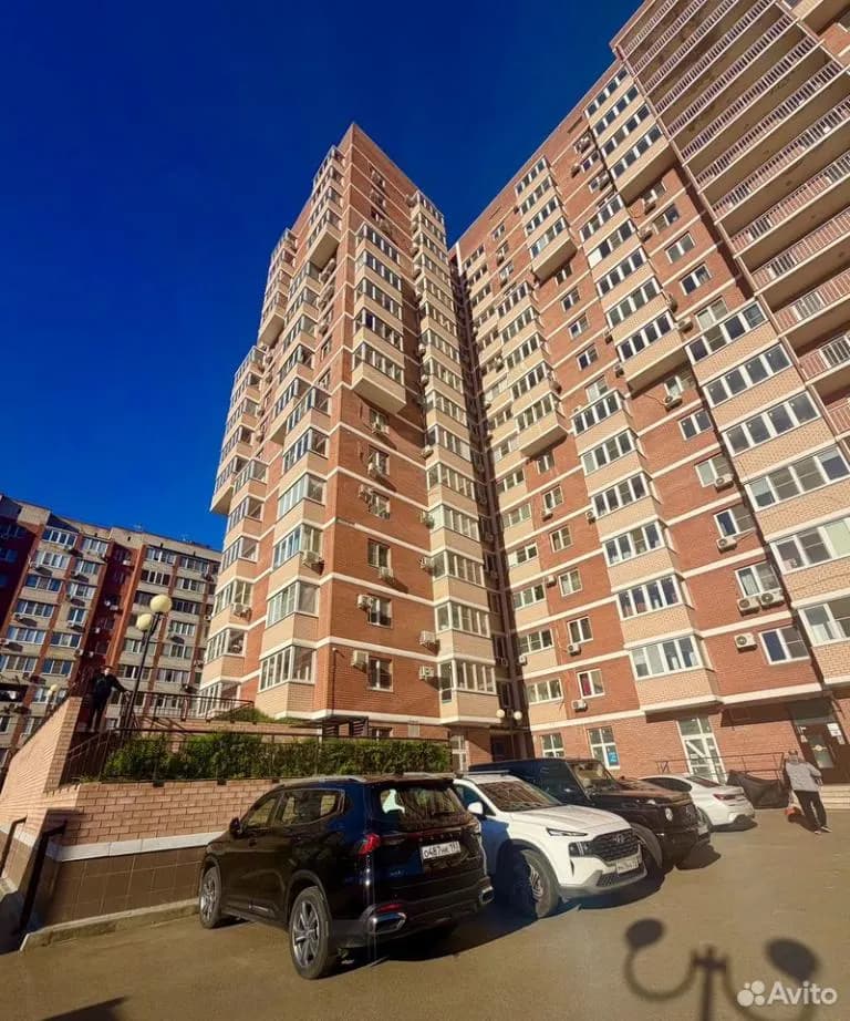 Продается 2-комн. квартира, 64.7 м² — фото 3