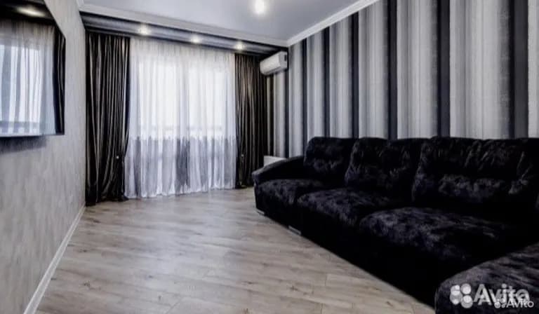 Продается 2-комн. квартира, 75 м²