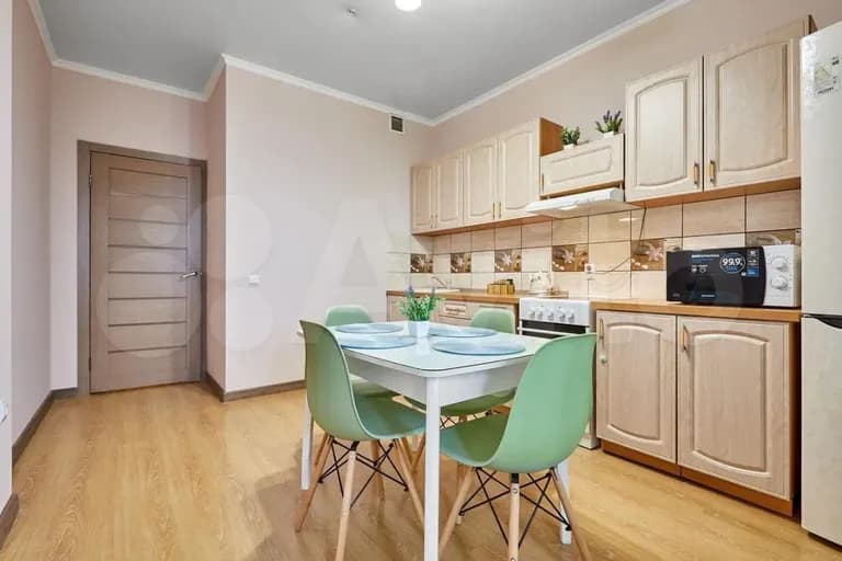 Продается 1-комн. квартира, 45 м² — фото 4