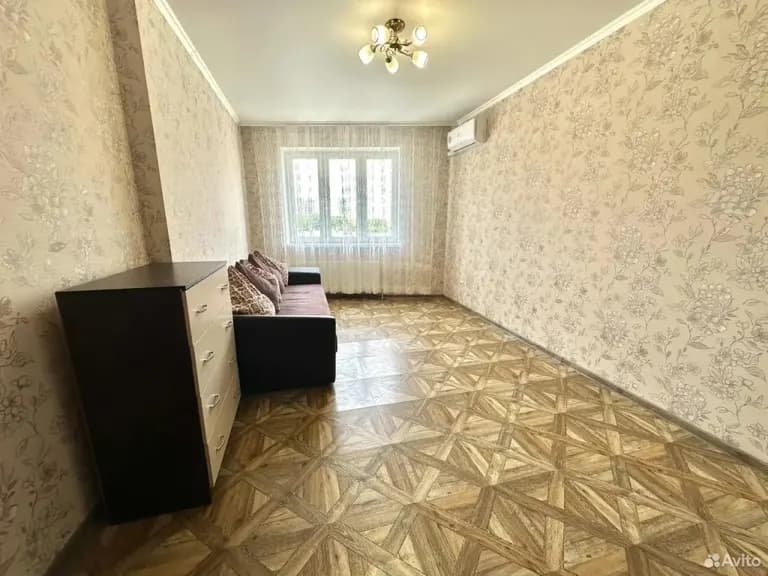 Продается 1-комн. квартира, 37.2 м² — фото 2