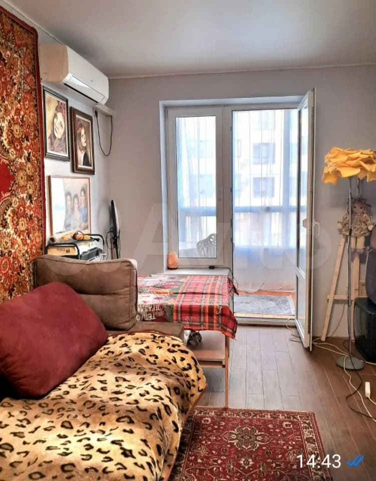 Продается 1-комн. квартира, 46 м² — фото 3