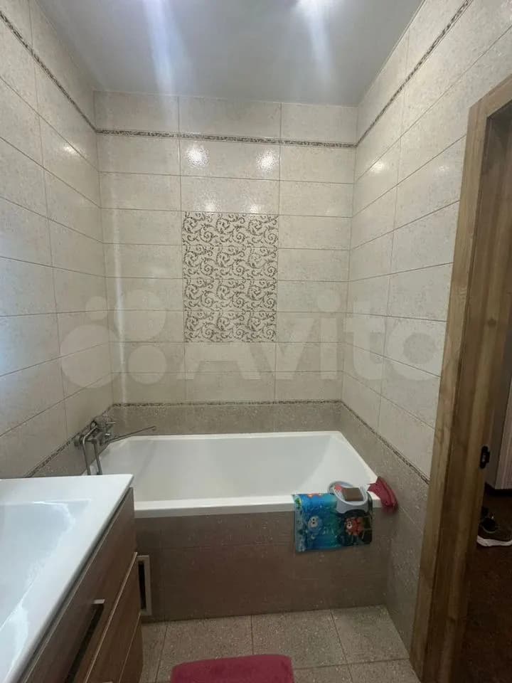 Продается 2-комн. квартира, 65 м² — фото 4