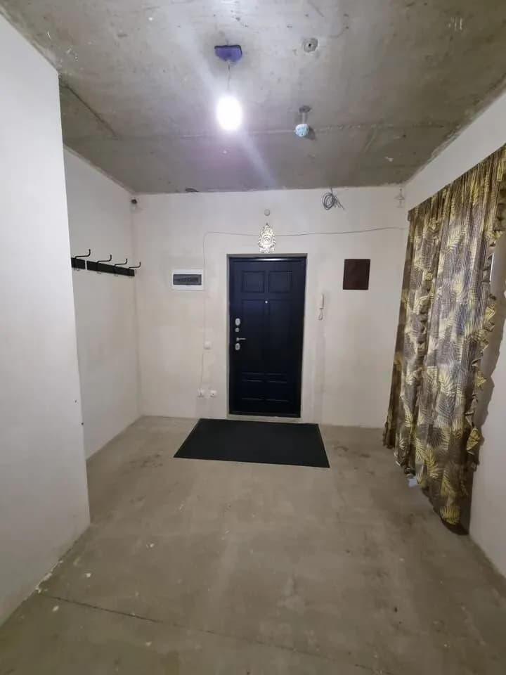 Продается 2-комн. квартира, 71 м² — фото 2