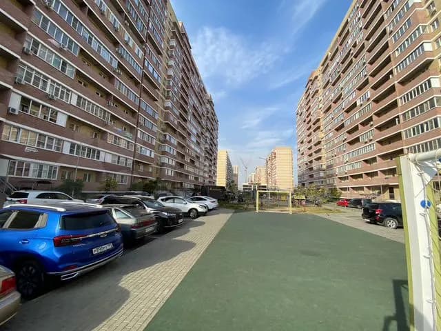 Продается 2-комн. квартира, 65 м² — фото 4