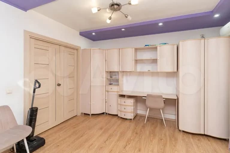 Продается 3-комн. квартира, 81.3 м²