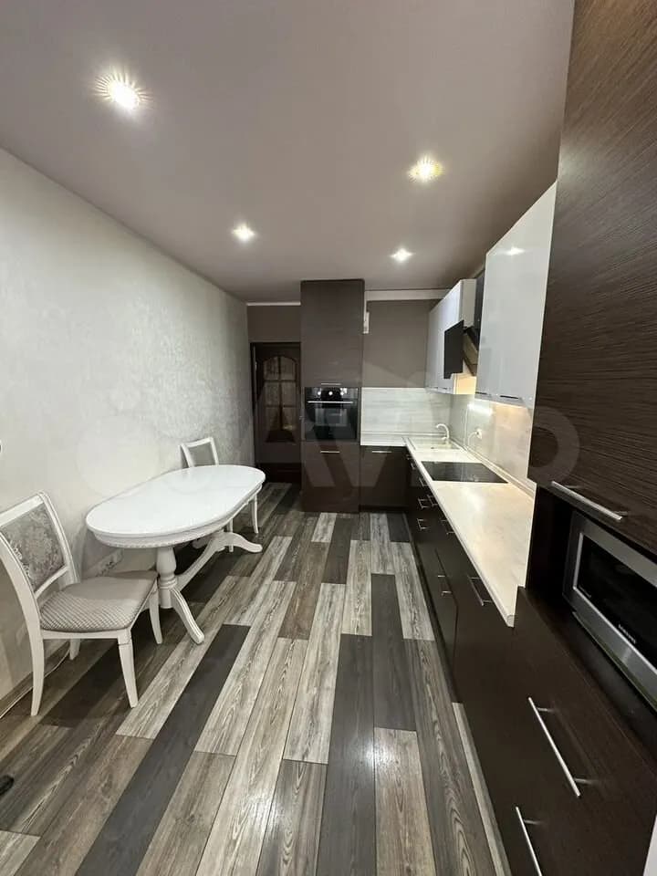 Продается 2-комн. квартира, 67 м² — фото 5