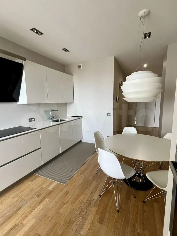 Продается 2-комн. квартира, 72.5 м² — фото 2