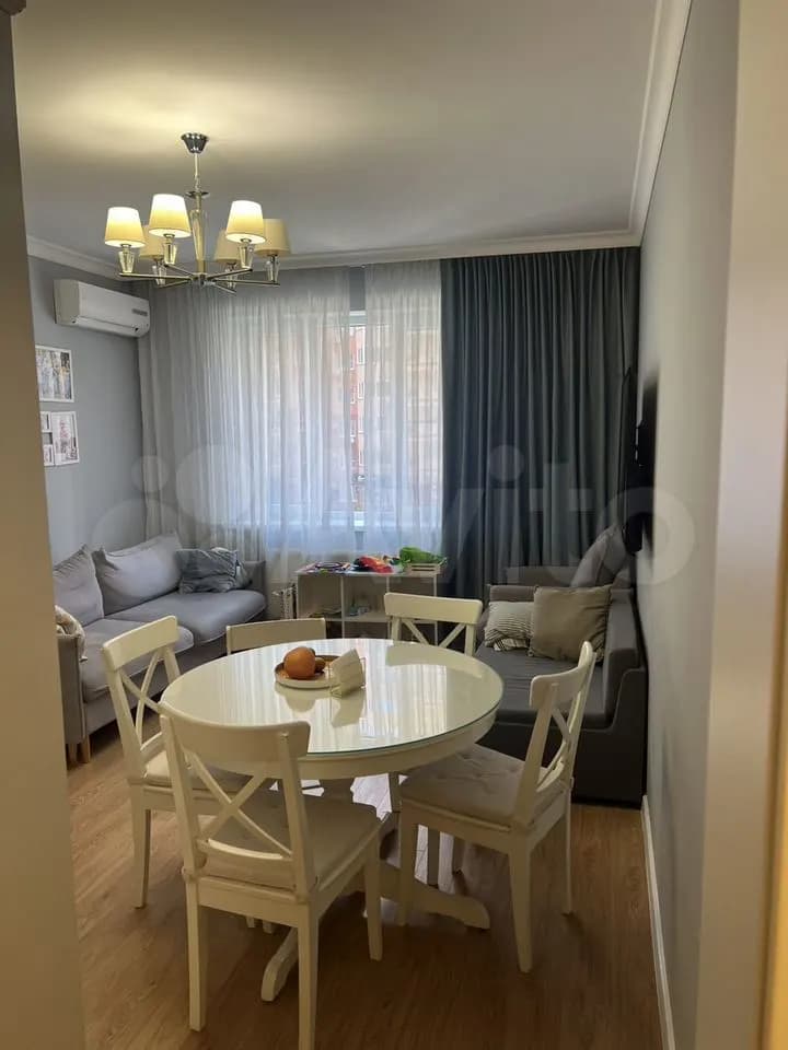 Продается 2-комн. квартира, 64.2 м² — фото 2