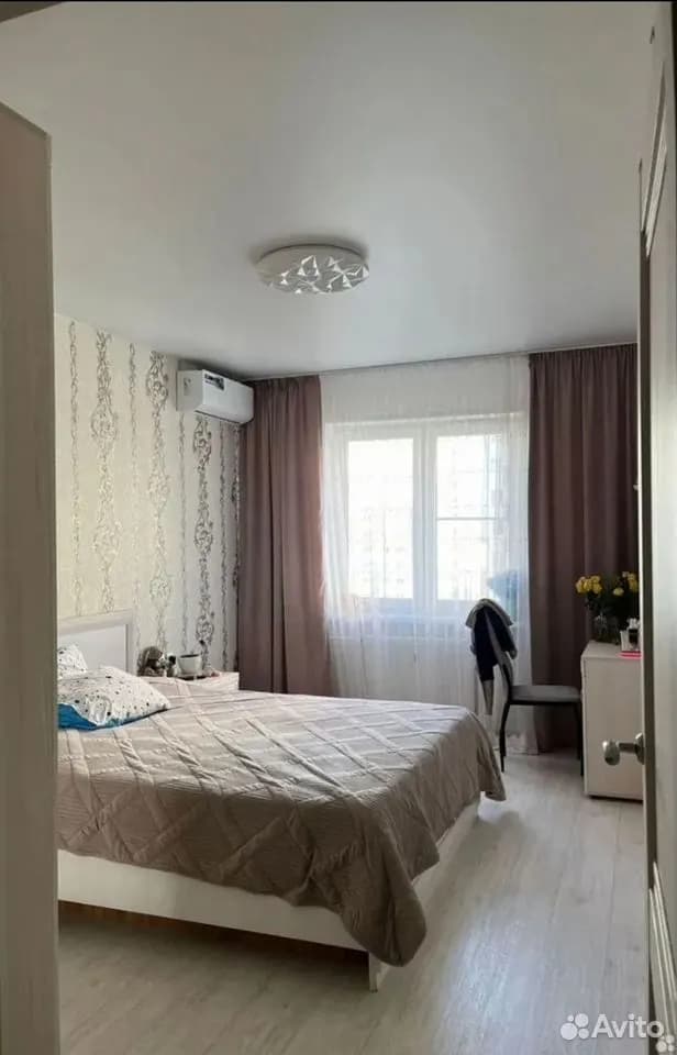 Продается 3-комн. квартира, 65 м²