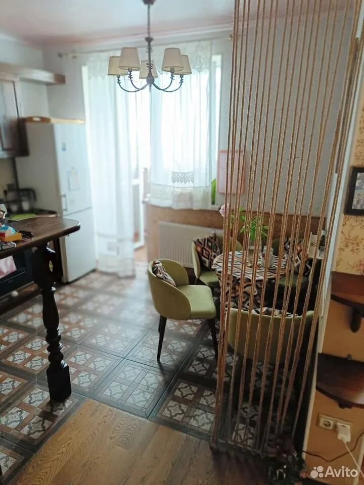 Продается 4-комн. квартира, 122.3 м² — фото 2