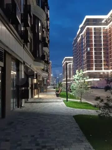 Продается 2-комн. квартира, 57.3 м²