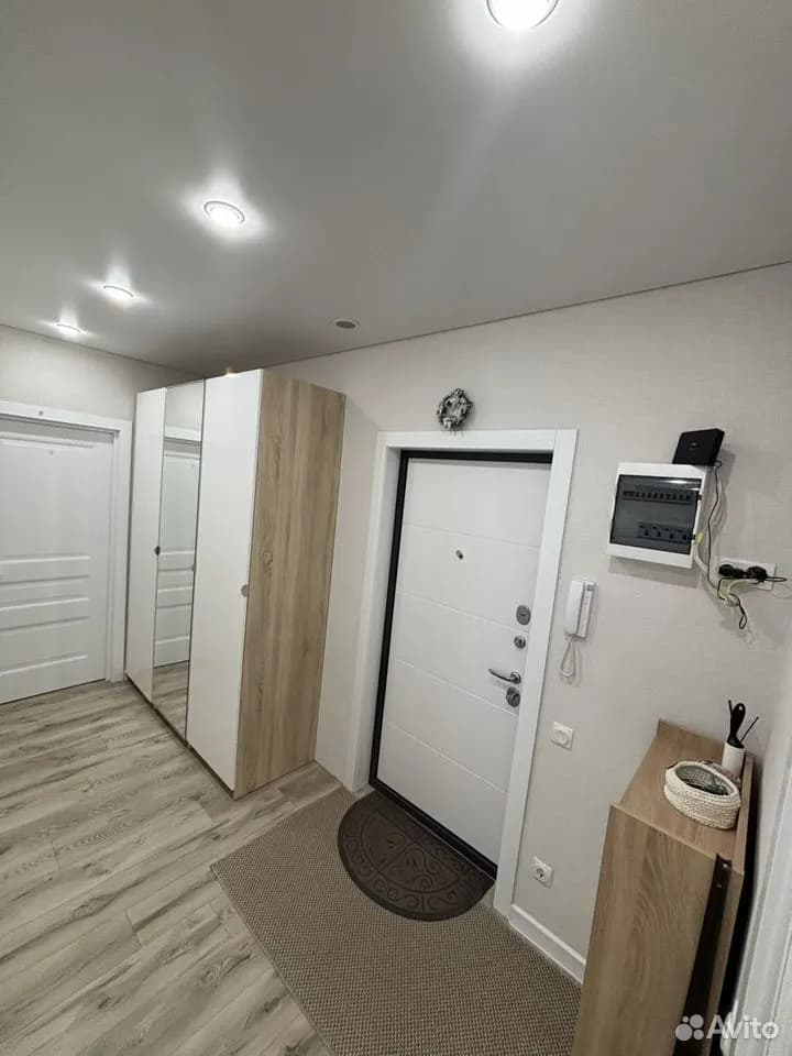 Продается 2-комн. квартира, 51.5 м²
