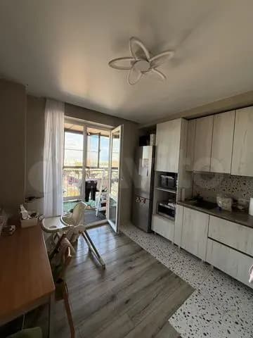 Продается 2-комн. квартира, 73.8 м² — фото 4