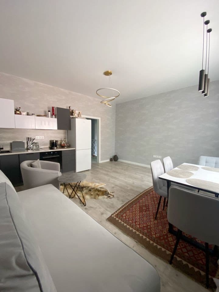 Продается 1-комн. квартира, 43.3 м² — фото 2