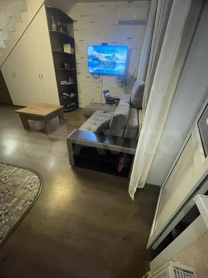Продается 4-комн. квартира, 76.3 м² — фото 2