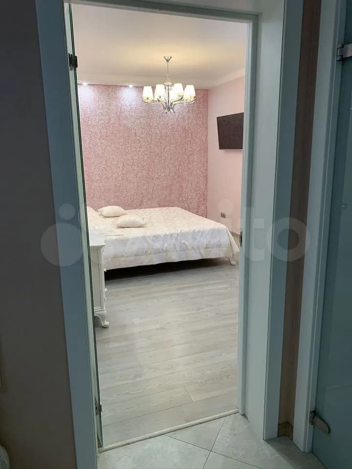 Продается 2-комн. квартира, 63.5 м²
