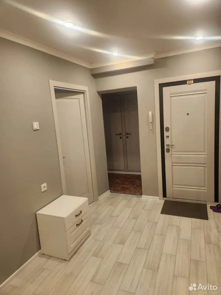 Продается 4-комн. квартира, 81 м² — фото 2