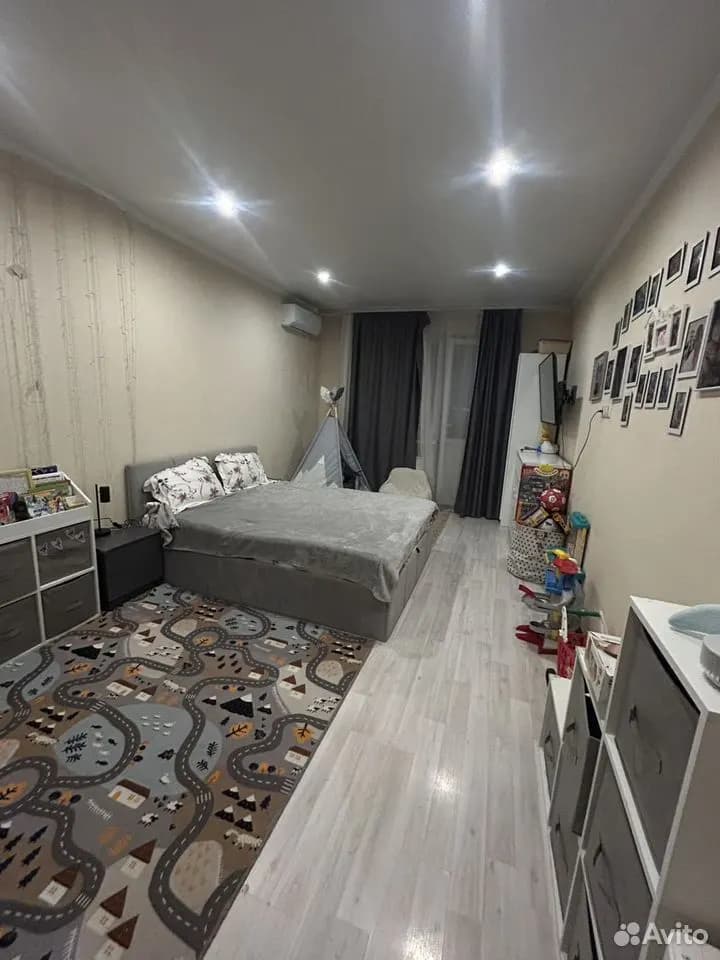 Продается 1-комн. квартира, 45.1 м² — фото 2