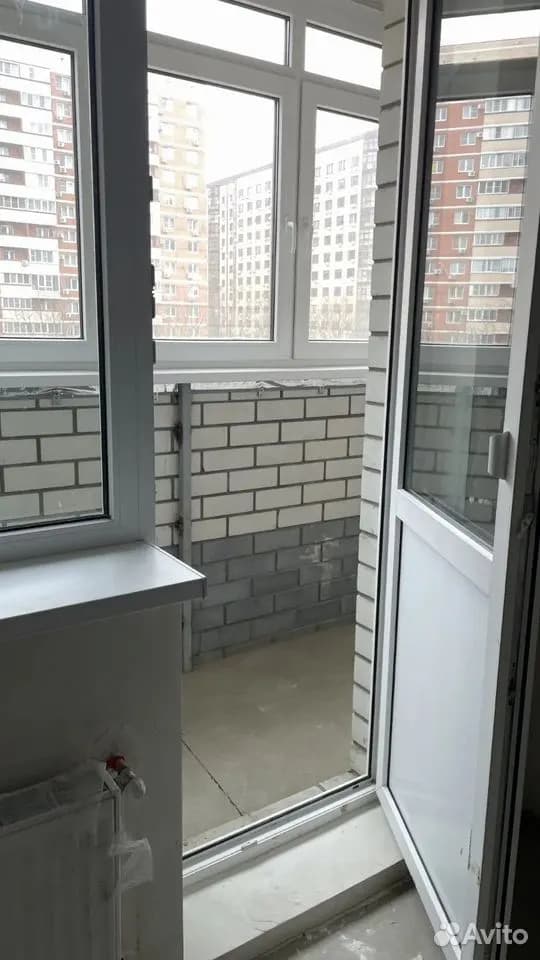 Продается 1-комн. квартира, 35.2 м² — фото 2