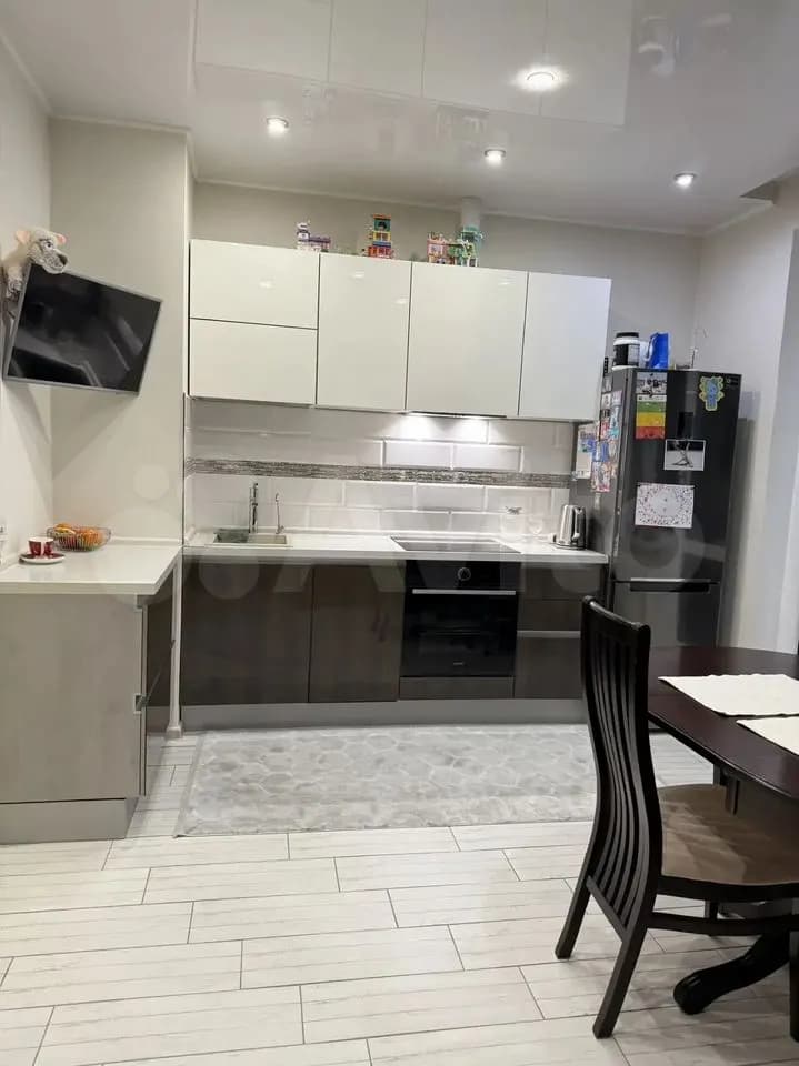 Продается 1-комн. квартира, 39 м² — фото 3