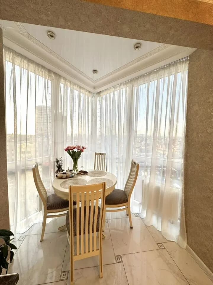 Продается 2-комн. квартира, 73 м²