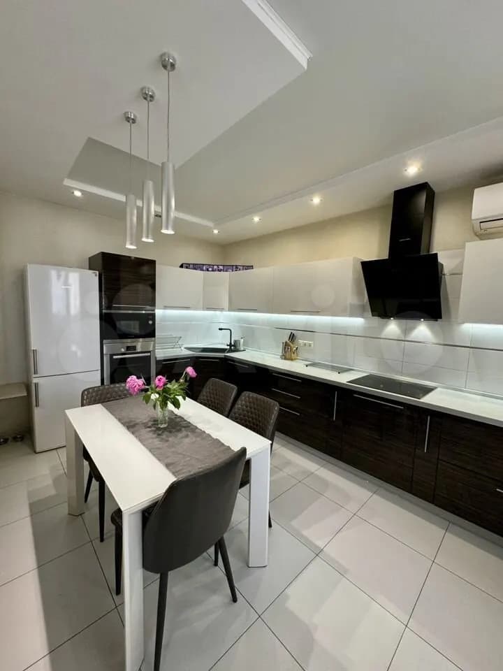 Продается 3-комн. квартира, 102 м² — фото 3