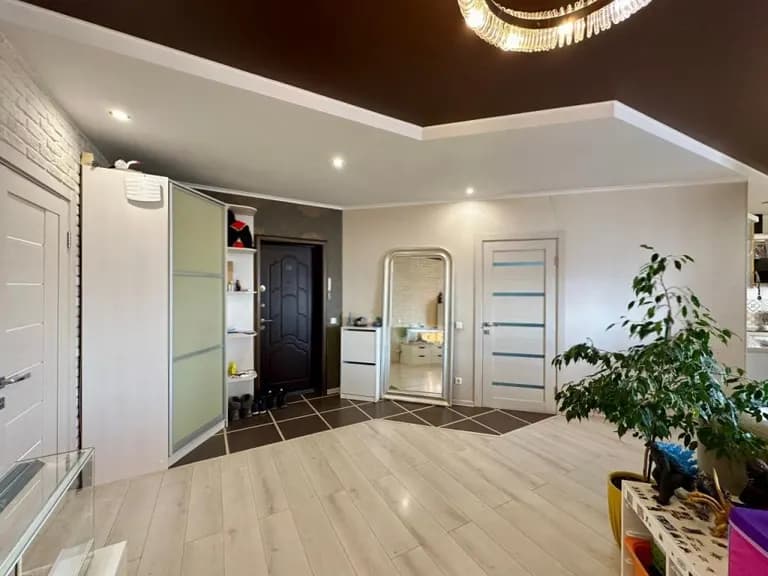 Продается 2-комн. квартира, 71 м² — фото 3