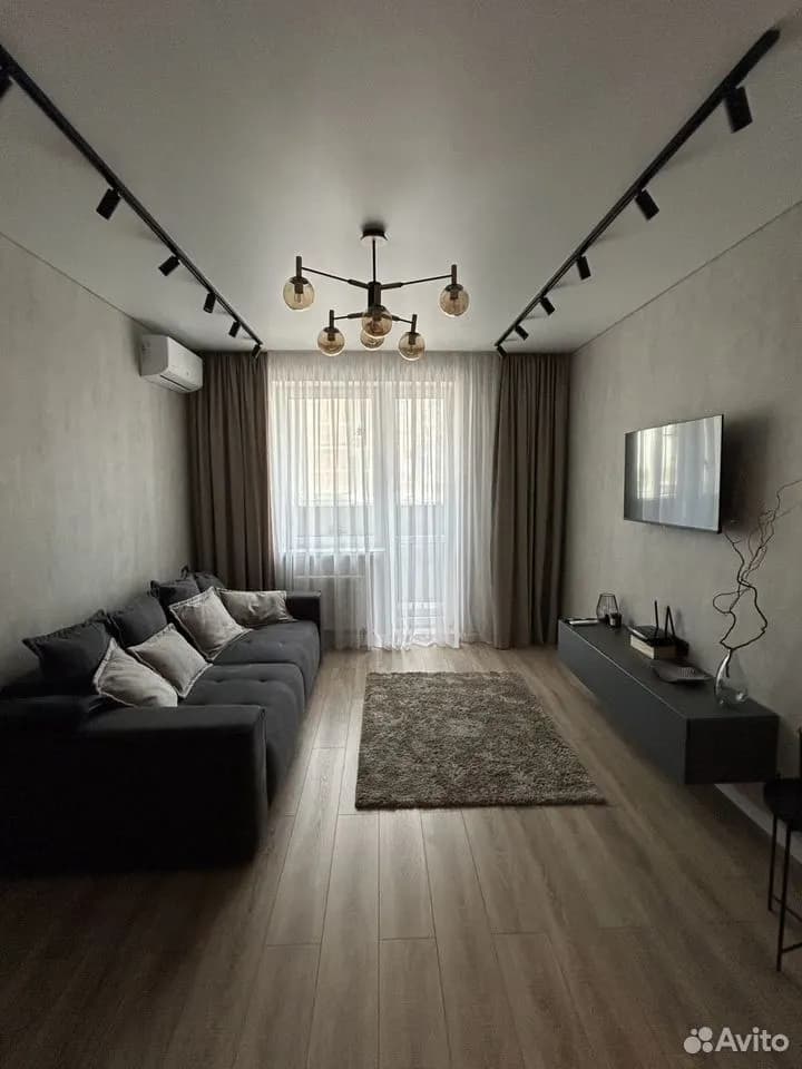 Продается 1-комн. квартира, 36.8 м² — фото 2
