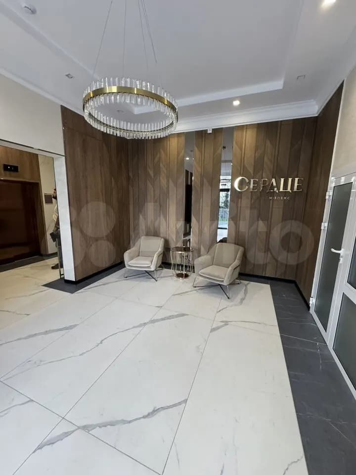 Продается 1-комн. квартира, 40 м² — фото 4