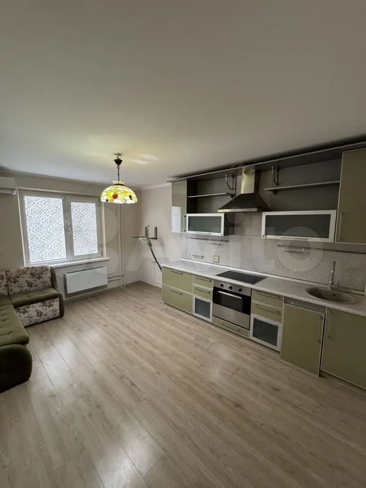 Продается 2-комн. квартира, 68 м² — фото 2