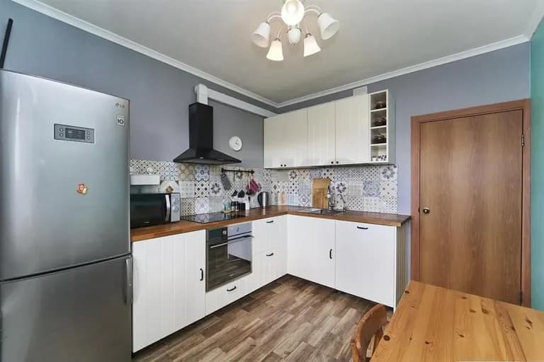 Продается 2-комн. квартира, 52.5 м² — фото 2