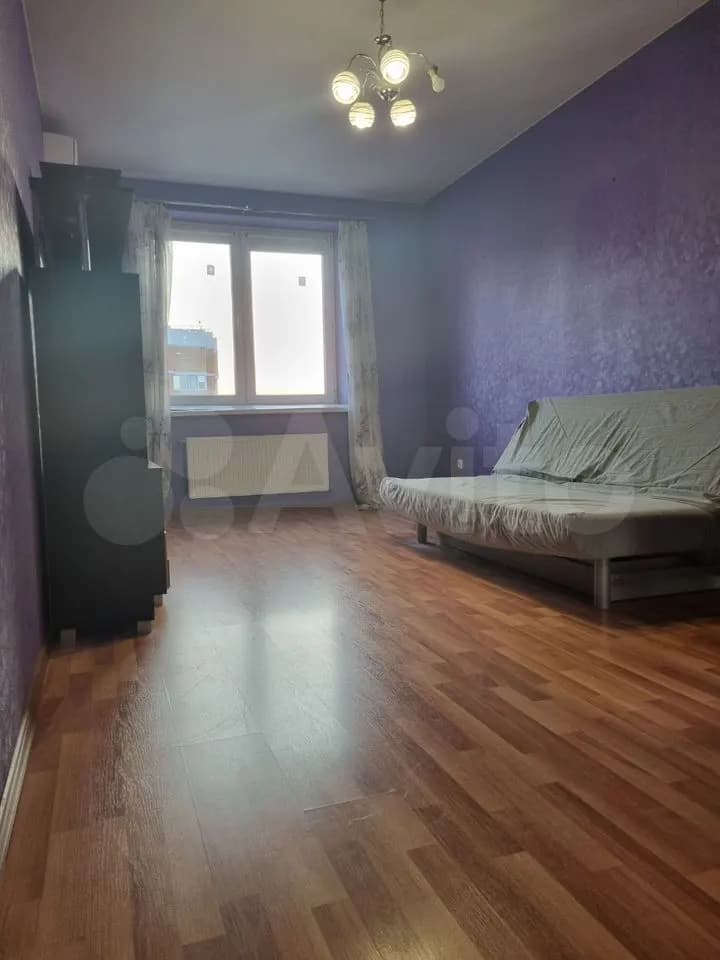 Продается 1-комн. квартира, 40.2 м²