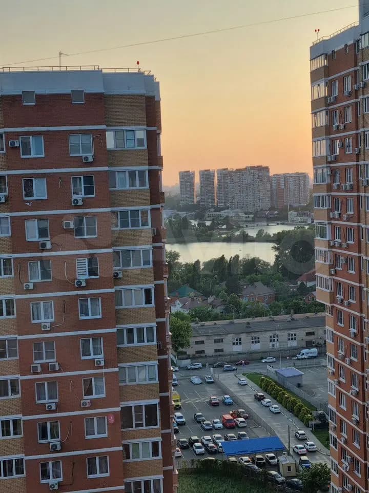 Продается 1-комн. квартира, 40.2 м² — фото 3