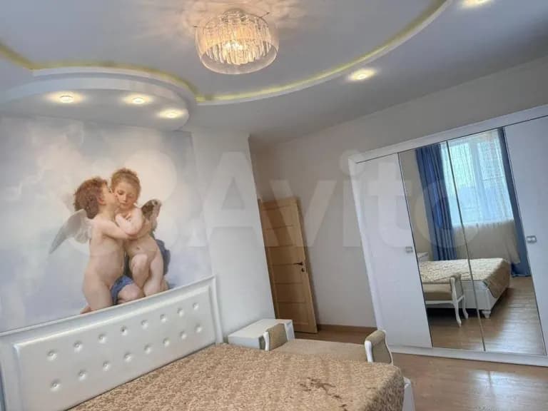 Продается 4-комн. квартира, 138 м²