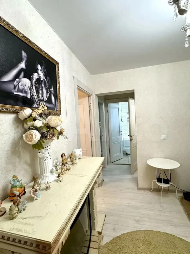 Продается 2-комн. квартира, 56.5 м²