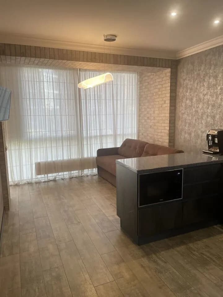 Продается 3-комн. квартира, 111.5 м² — фото 2