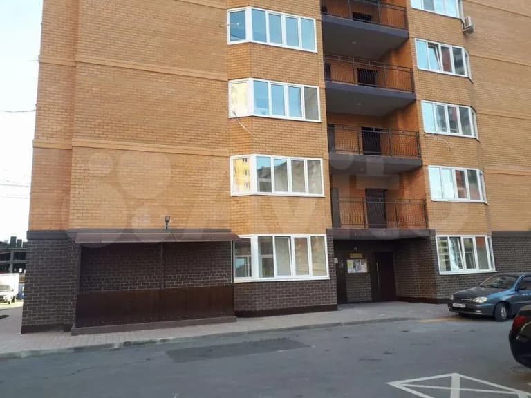 Продается 2-комн. квартира, 72.1 м² — фото 2