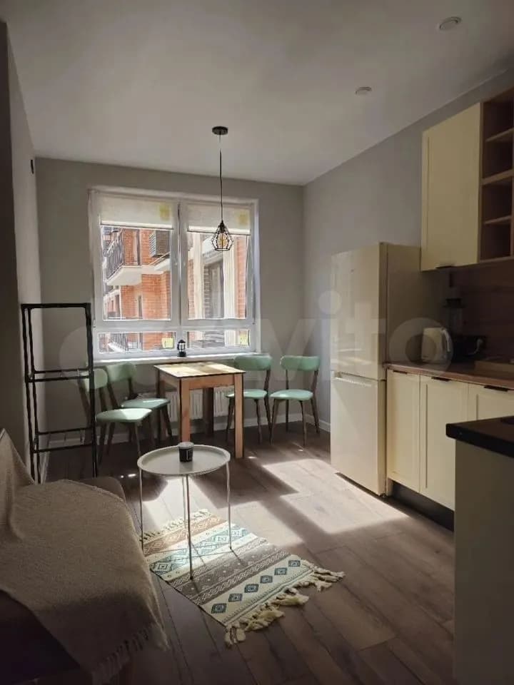 Продается 1-комн. квартира, 35 м² — фото 5