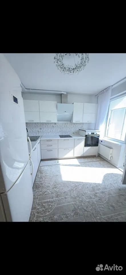 Продается 2-комн. квартира, 58 м²