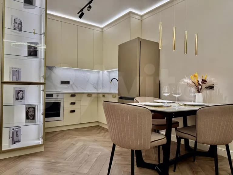 Продается 1-комн. квартира, 43 м²