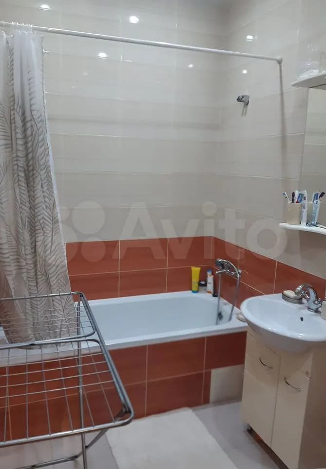 Продается 1-комн. квартира, 42.4 м² — фото 2