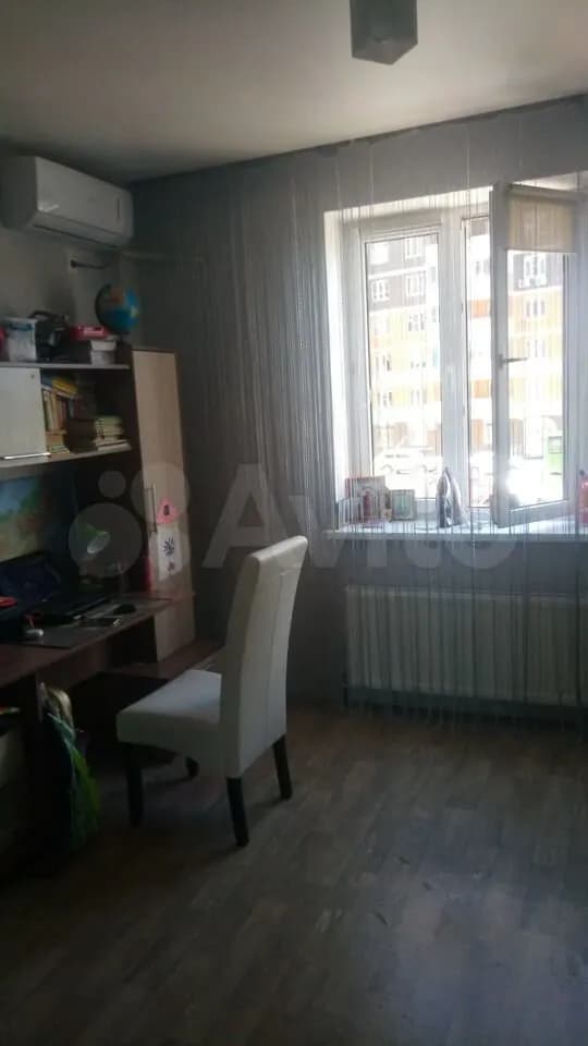 Продается 2-комн. квартира, 47.7 м² — фото 2