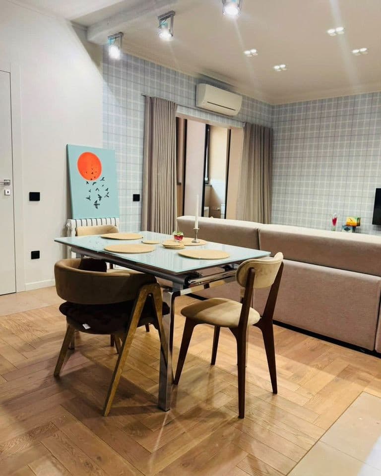 Продается 1-комн. квартира, 50.5 м²