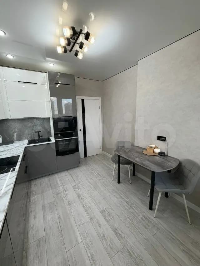 Продается 2-комн. квартира, 48.1 м²