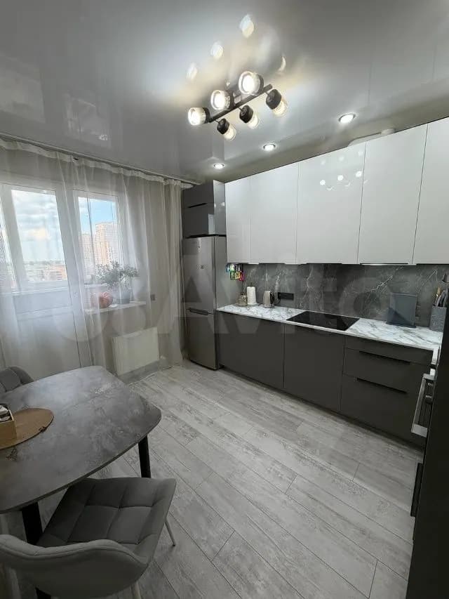 Продается 2-комн. квартира, 48.1 м² — фото 2