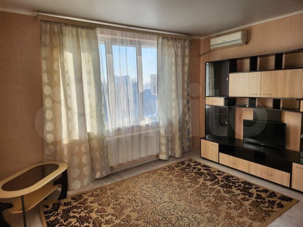 Продается 1-комн. квартира, 45.6 м²